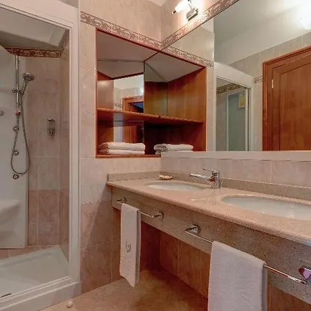 Otel Napoleon 4*