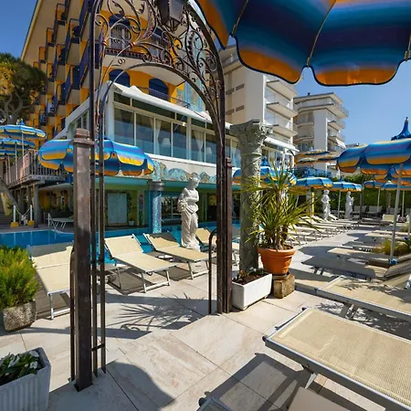 Napoleon Hotel 4*