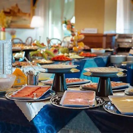 Napoleon Hotel 4*