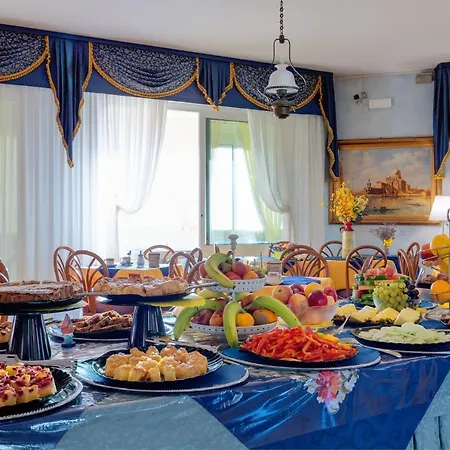 Napoleon Hotel 4*